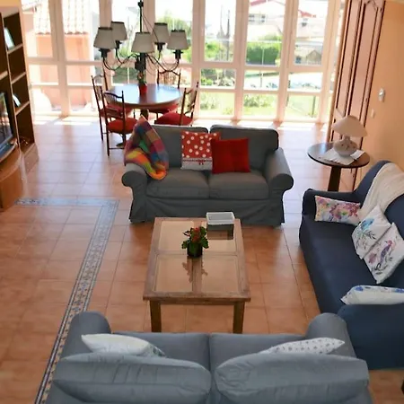Dom wakacyjny Casa En La Ria De Arosa A 50 Metros De La Playa Castineiras
