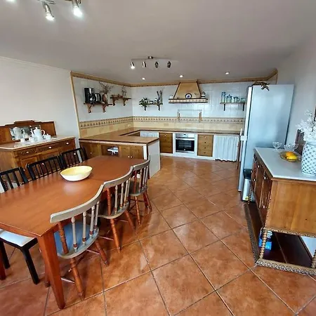 Casa En La Ria De Arosa A 50 Metros De La Playa